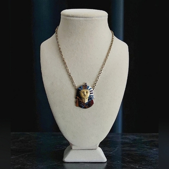 Vintage Cloisart Pharaoh Pendant Necklace – Egyptian Revival Design - Picture 3 of 7